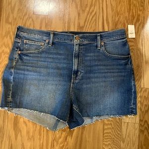 GAP 4” Short size 35/20 R